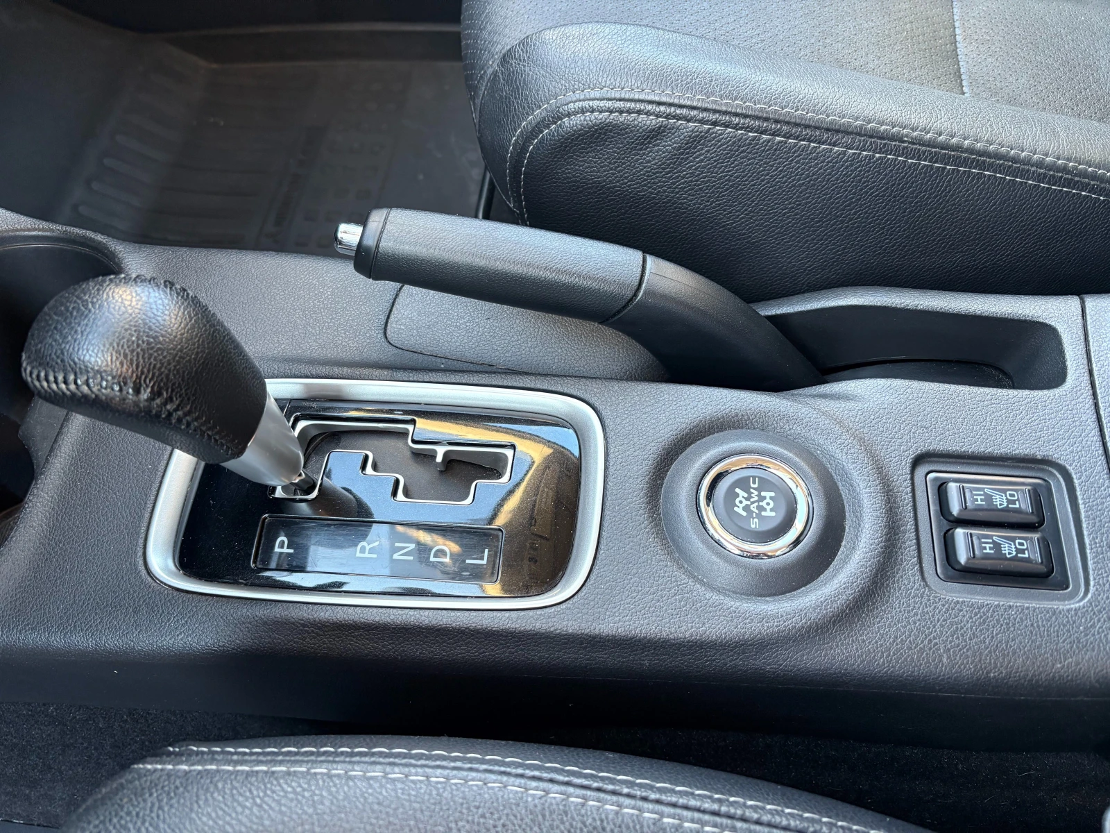 Mitsubishi Outlander 3.0GT Keyless 7����� | Mobile.bg � ����������� 11