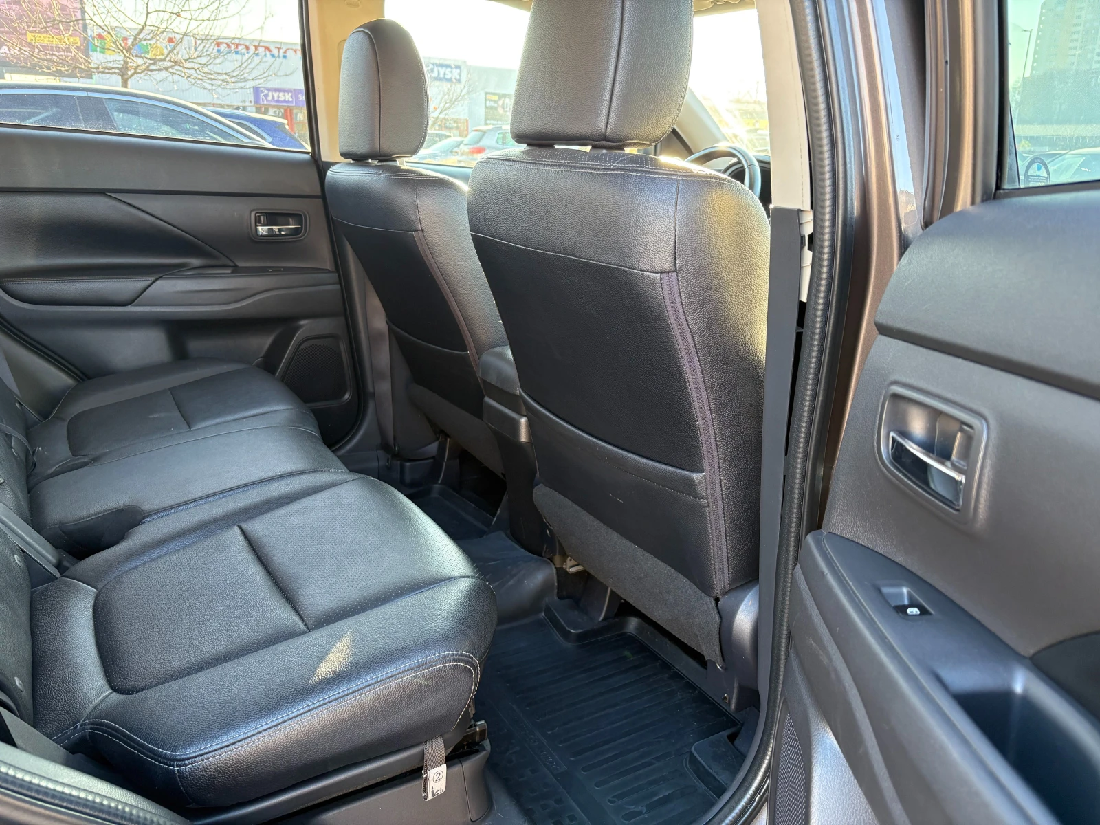 Mitsubishi Outlander 3.0GT Keyless 7����� | Mobile.bg � ����������� 9