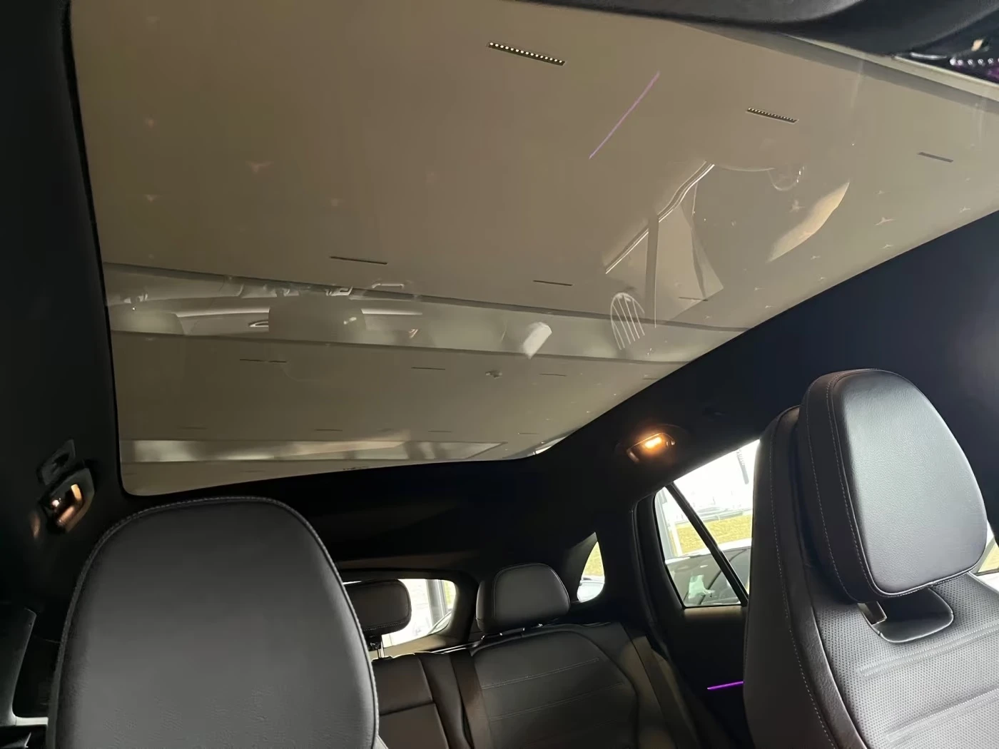 Mercedes-Benz GLC 400 EQ/AMG/4-MATIC/HYPERSCREEN/NIGHT/BURM/360/, снимка 15 - Автомобили и джипове - 54203709