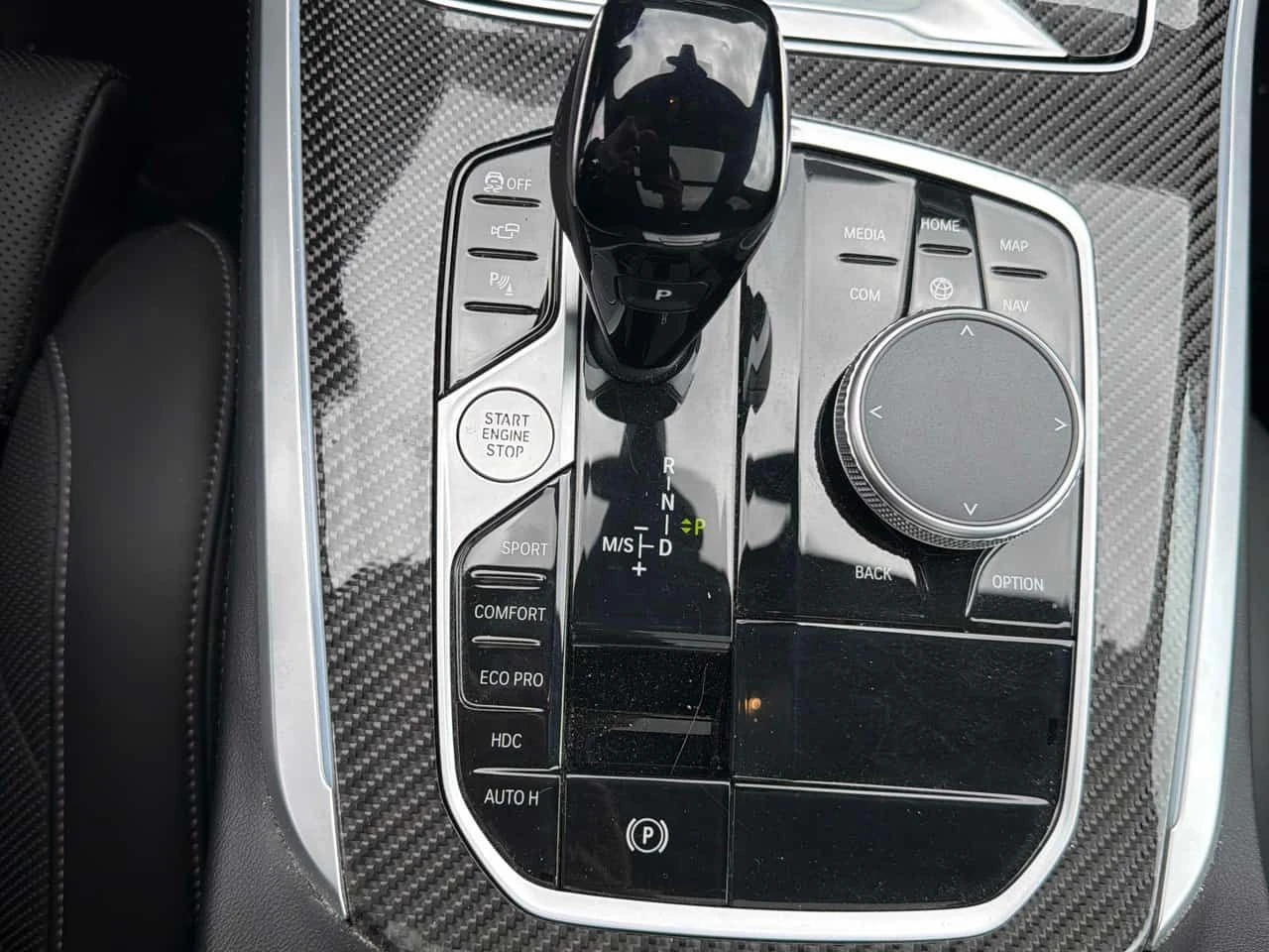 BMW X5 * xDrive40i * ЛАЗЕРИ* ОБДУХВАНЕ* H/K* , снимка 10 - Автомобили и джипове - 54803422