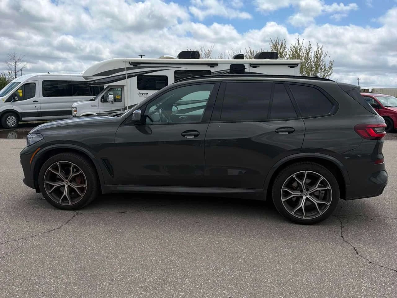 BMW X5 * xDrive40i * ЛАЗЕРИ* ОБДУХВАНЕ* H/K* , снимка 2 - Автомобили и джипове - 54803422