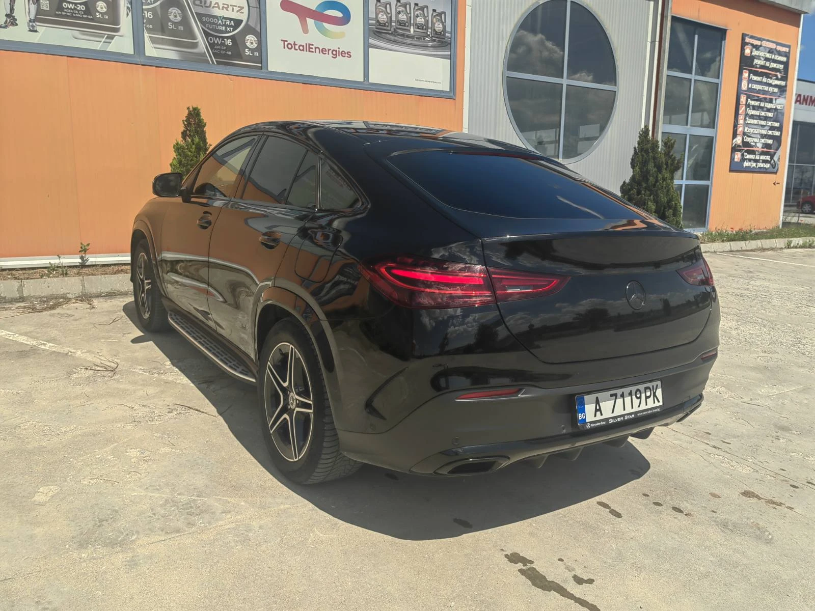 Mercedes-Benz GLE 400 e 4MATIC COUPE, снимка 6 - Автомобили и джипове - 55003542