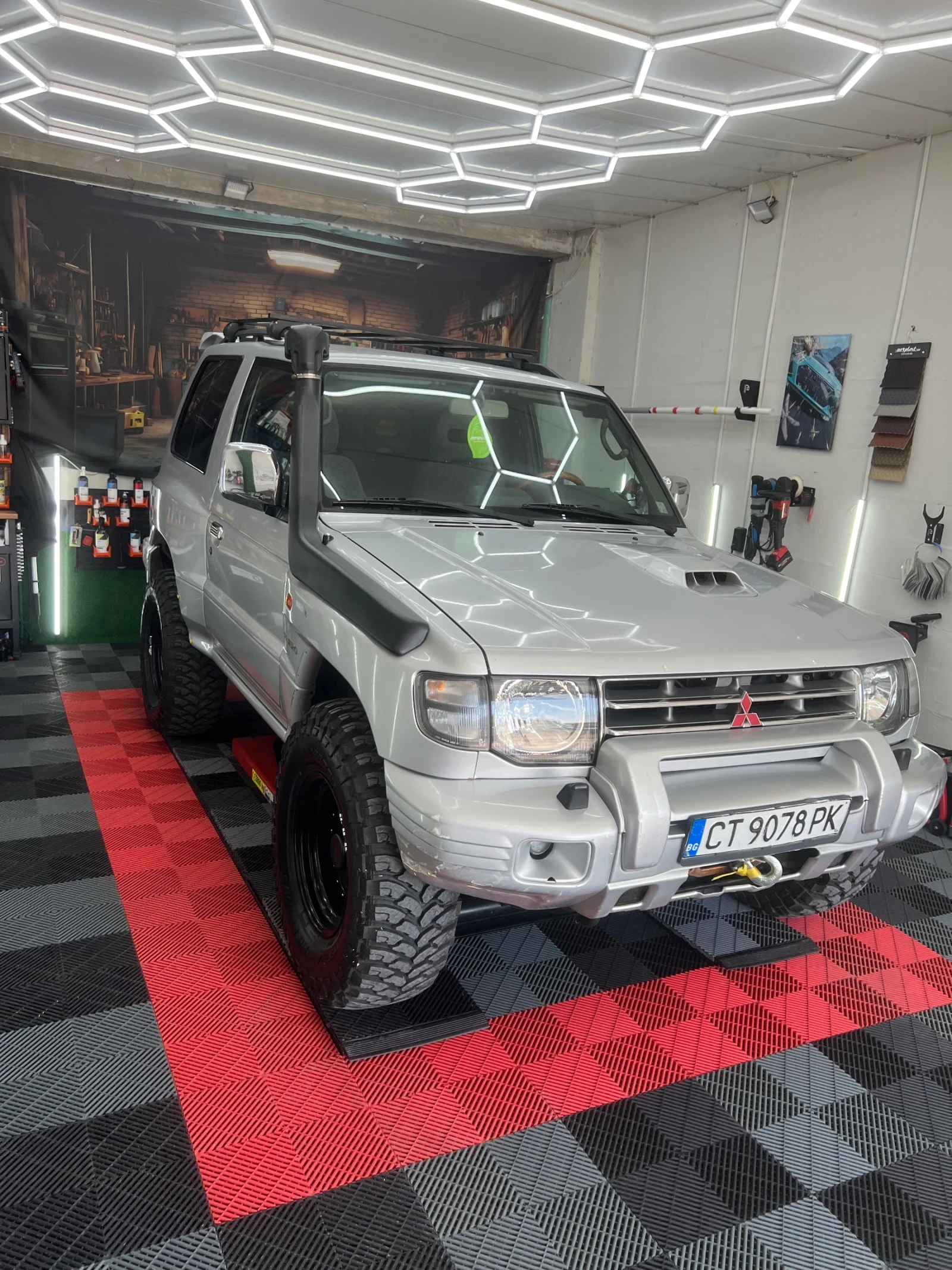 Mitsubishi Pajero 2.8 Super Select, снимка 5 - Автомобили и джипове - 55565710