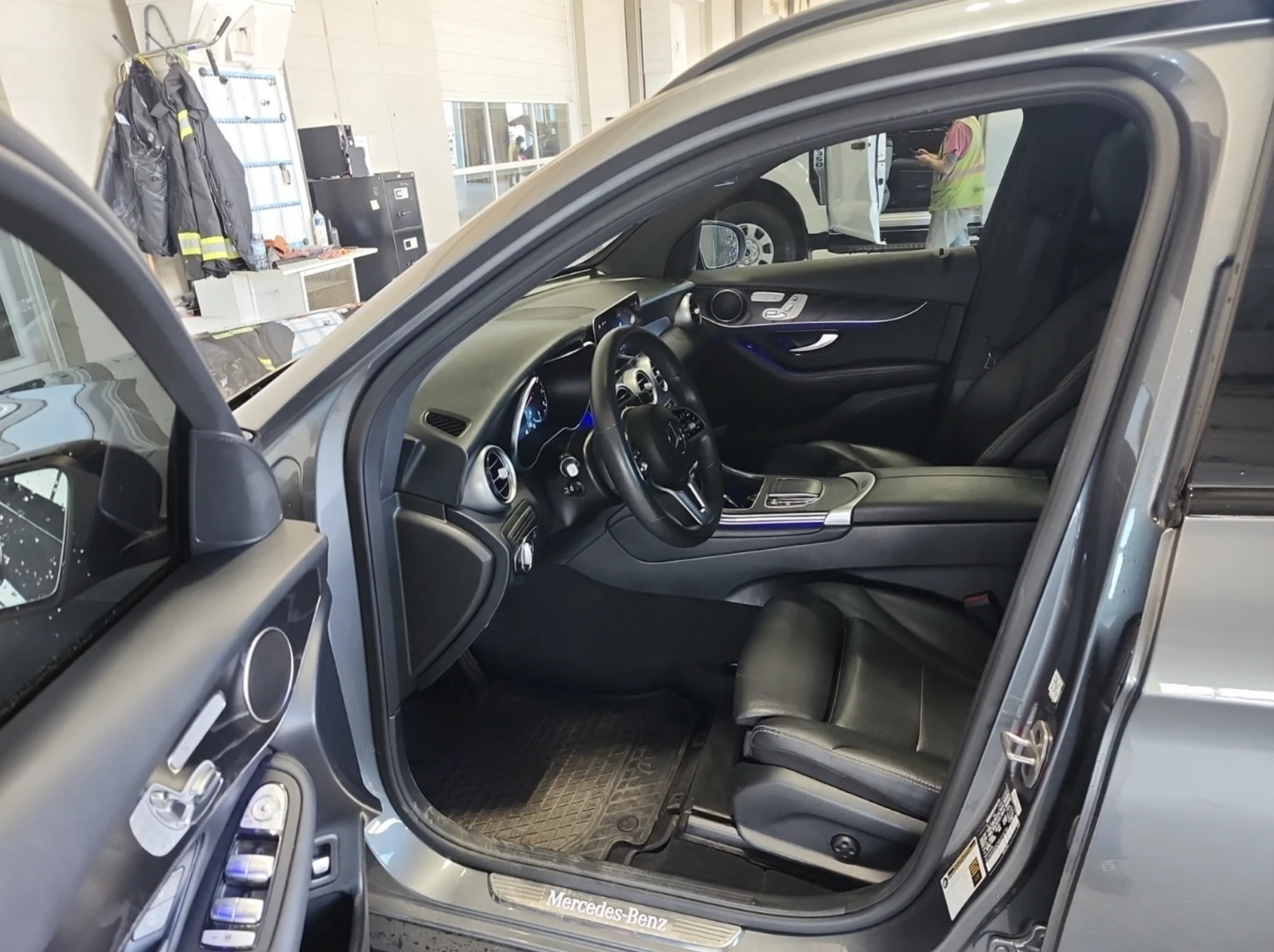 Mercedes-Benz GLC 300 2021 Mercedes-Benz GLC GLC 300, снимка 5 - Автомобили и джипове - 55660758