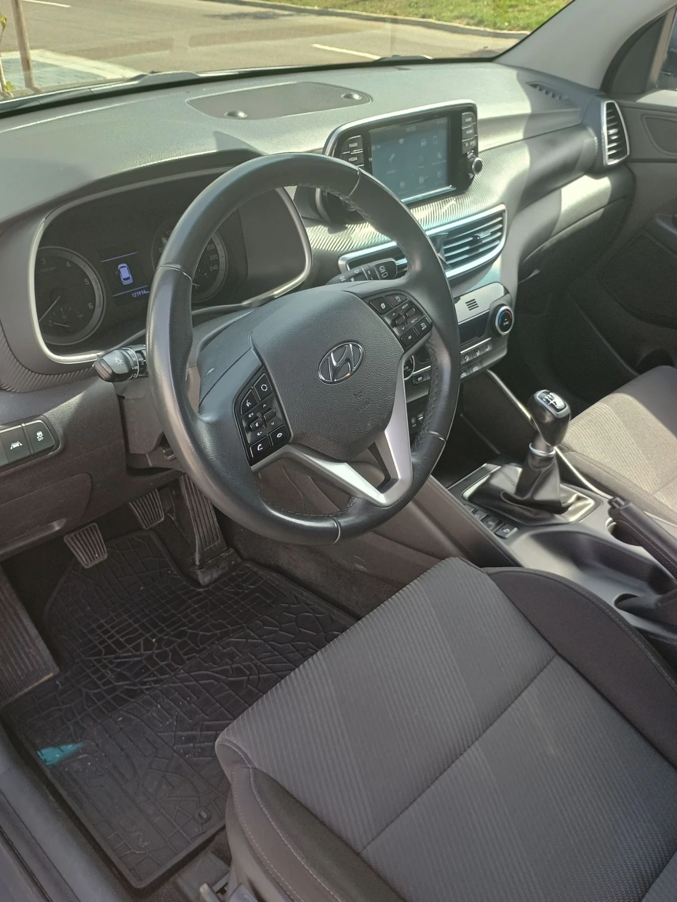Hyundai Tucson, снимка 9 - Автомобили и джипове - 55858176