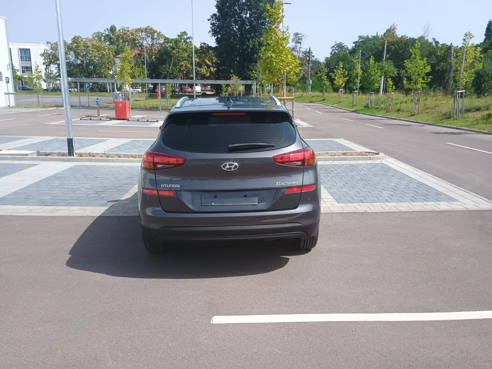 Hyundai Tucson, снимка 5 - Автомобили и джипове - 55858176