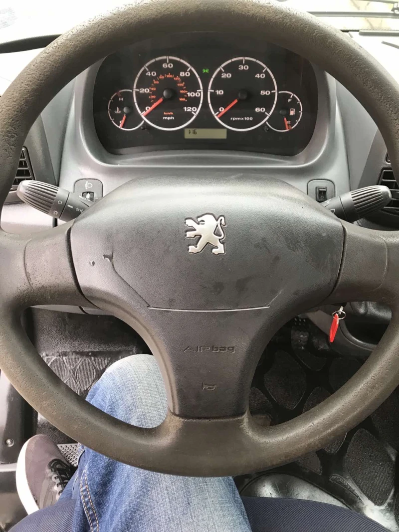 Peugeot Boxer 2.8tdi, снимка 13 - Бусове и автобуси - 48412332