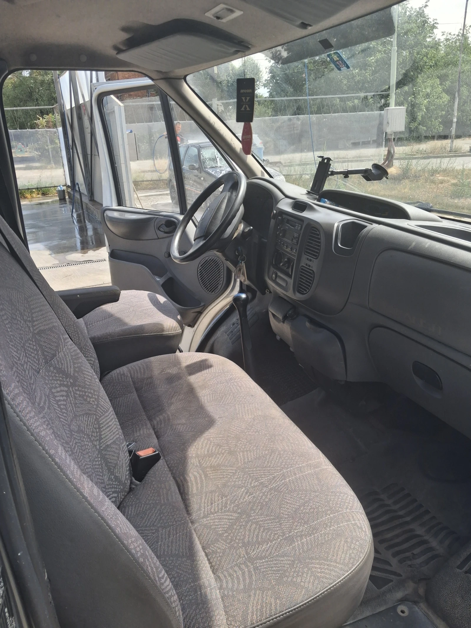 Ford Transit 2000 - изображение 5