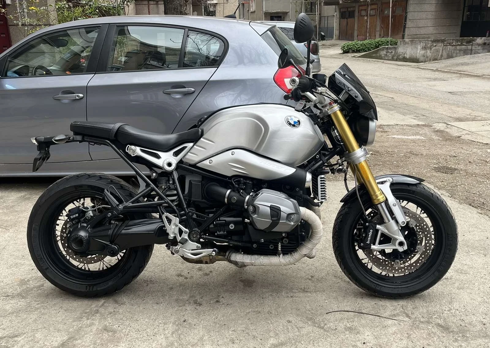 BMW R R1200 Nine T BRUTAL/AKRAPOVIC/BREMBO/ 29318km, снимка 2 - Мотоциклети и мототехника - 54684189