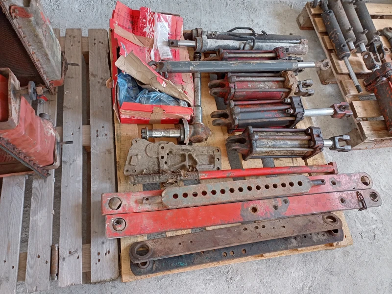 Трактор ЮМЗ, снимка 4 - Селскостопанска техника - 53046674