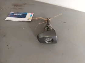 Патрон предна лява врата тойота корола 1.4 б