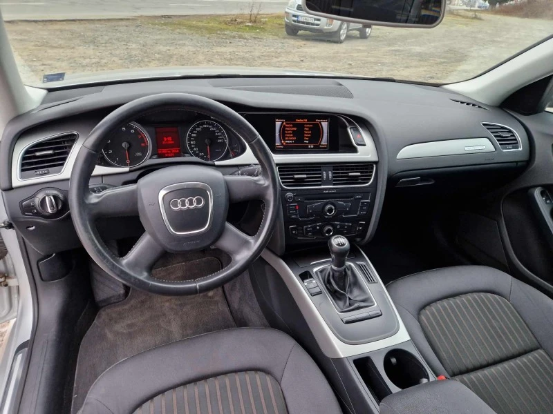 Audi A4 1.8Т, снимка 14 - Автомобили и джипове - 43997398