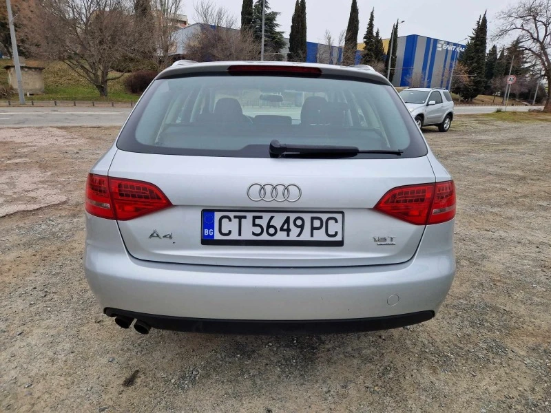 Audi A4 1.8Т, снимка 4 - Автомобили и джипове - 43997398