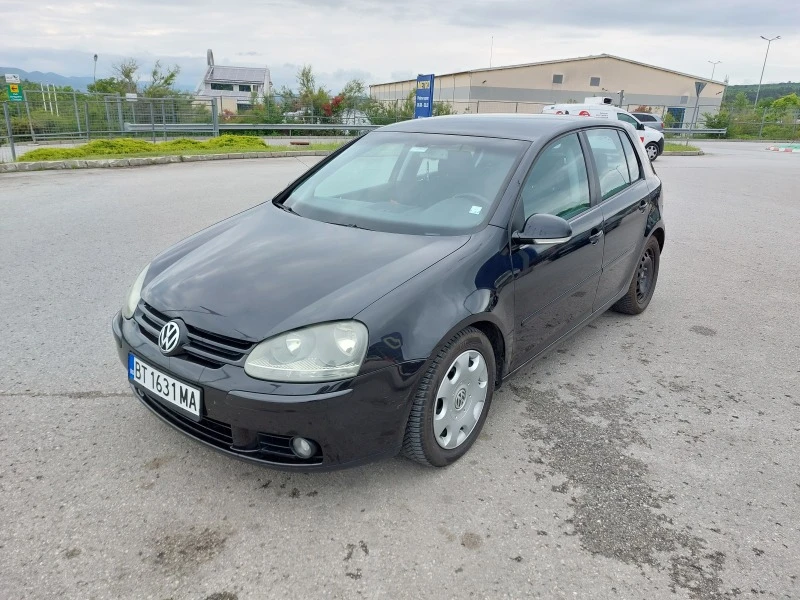 VW Golf, снимка 1 - Автомобили и джипове - 45826325