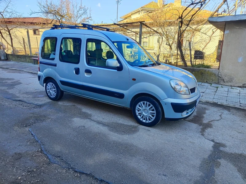 Renault Kangoo 1.2 газ/бензин, снимка 7 - Автомобили и джипове - 48801905