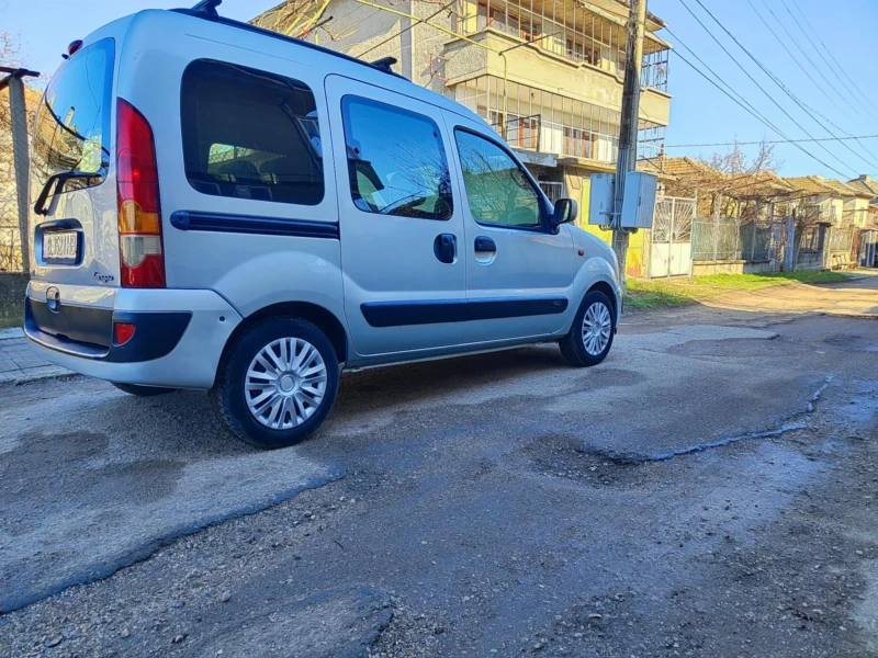 Renault Kangoo 1.2 газ/бензин, снимка 5 - Автомобили и джипове - 48801905