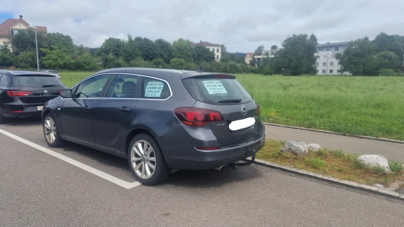 Opel Astra, снимка 1 - Автомобили и джипове - 49009744