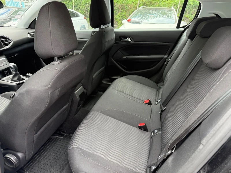Peugeot 308 Puretech Facelift &#127467;&#127479;, снимка 17 - Автомобили и джипове - 50445614