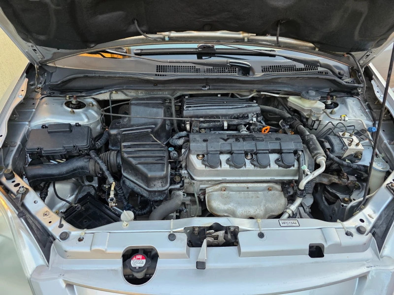 Honda Civic 1.6i-VTEC, снимка 7 - Автомобили и джипове - 52094213