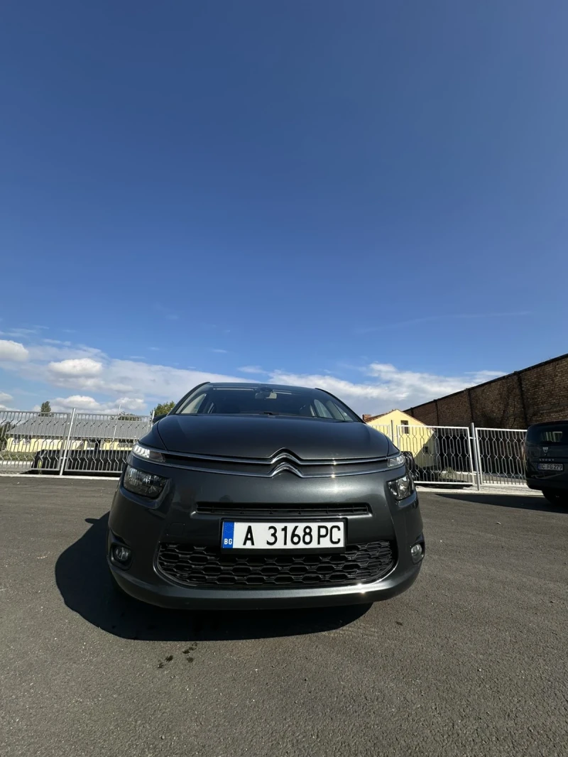 Citroen Grand C4 Picasso ОТЛИЧНА, снимка 3 - Автомобили и джипове - 52161014