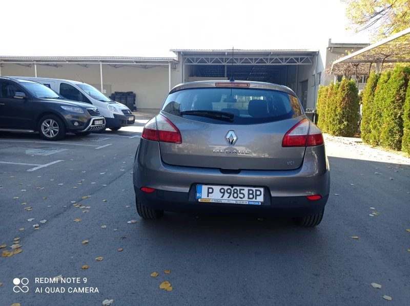 Renault Megane, снимка 6 - Автомобили и джипове - 52264640
