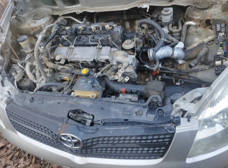 Toyota Corolla verso 2.0 d4d, снимка 3 - Автомобили и джипове - 53014673