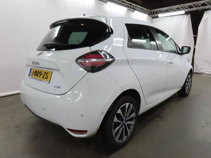 Renault Zoe 52Kwh + CCS + INTENSE ВСИЧКИ ЕКСТРИ 136 кс, снимка 2 - Автомобили и джипове - 52938399