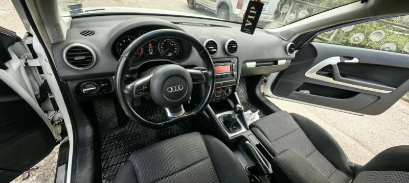 Audi A3 1.4 TFSI, снимка 4 - Автомобили и джипове - 53392376