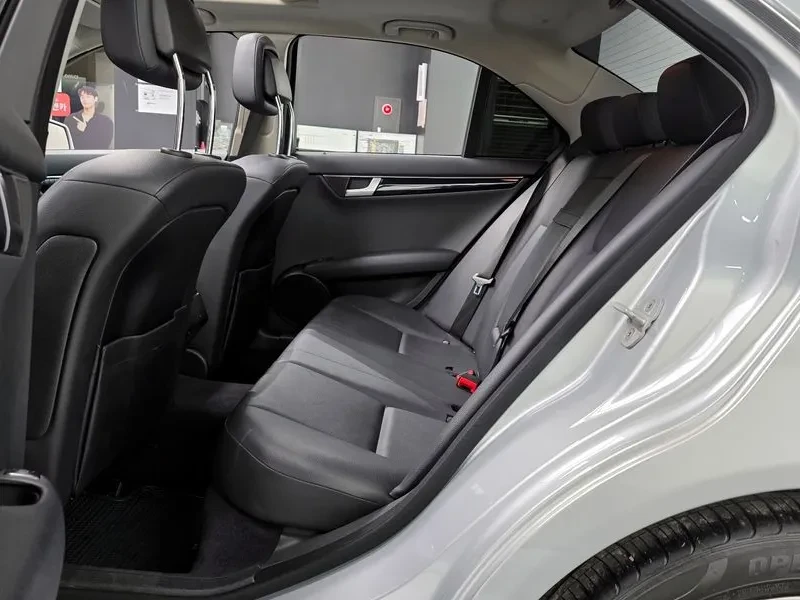 Mercedes-Benz C 180 | Mobile.bg � ����������� 12