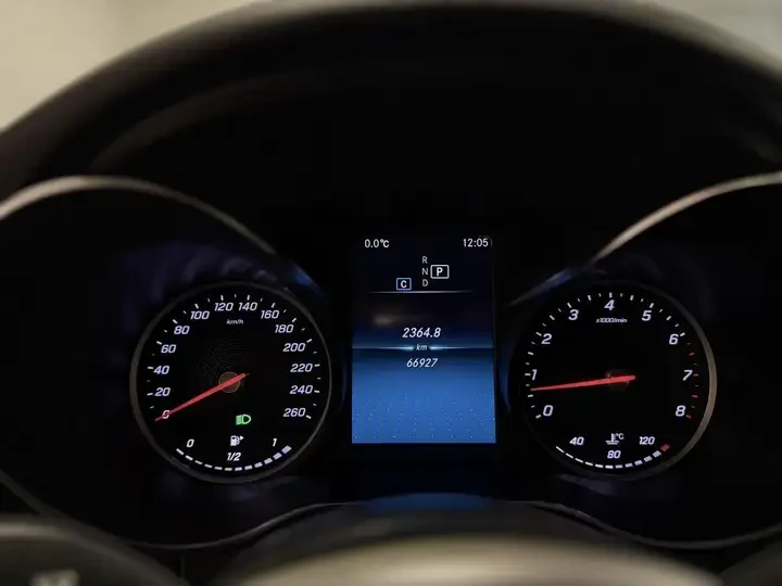 Mercedes-Benz C 300 AMG Wagon * 4MATIC * CARFAX, снимка 14 - Автомобили и джипове - 54840708