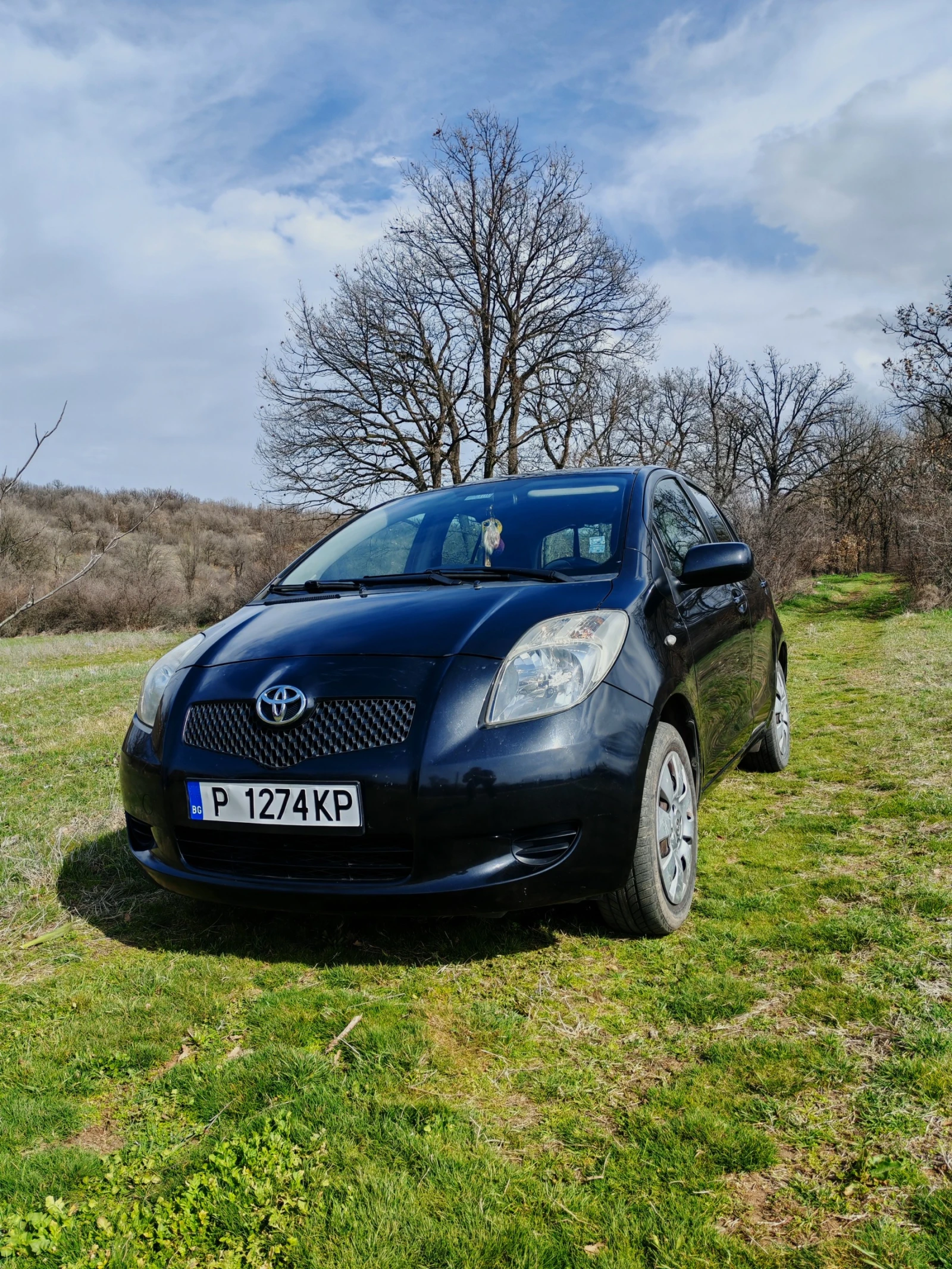 Toyota Yaris 1.0i, снимка 1