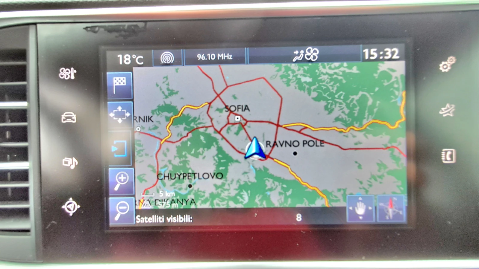 Peugeot 308 ИЗКЛЮЧИТЕЛНО СЕРВ КНИЖК УНИКТ ОБСЛУЖ НАВИ АВТОПИЛТ, снимка 11 - Автомобили и джипове - 12363859