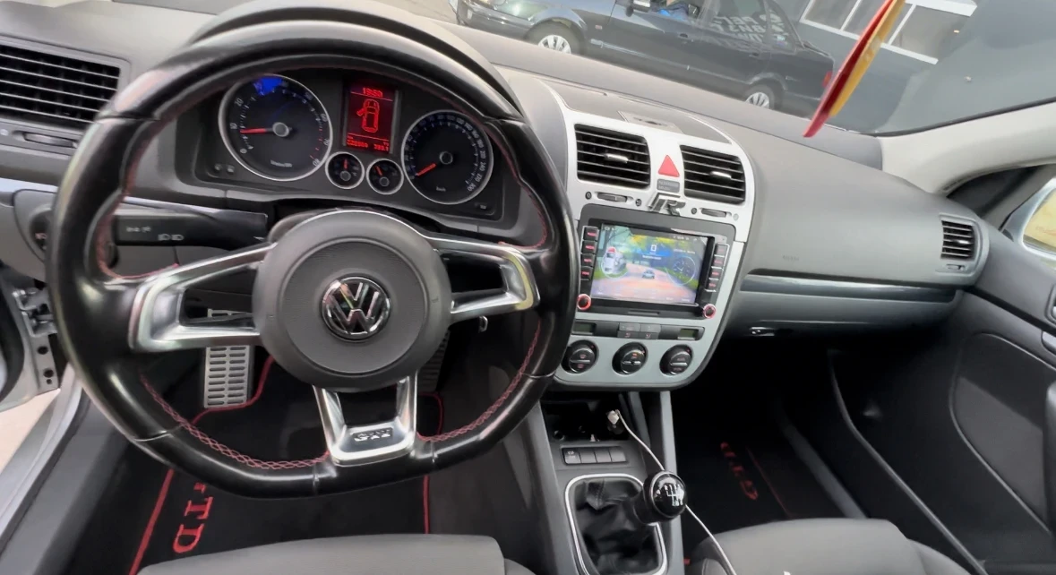 VW Golf 5 - изображение 3