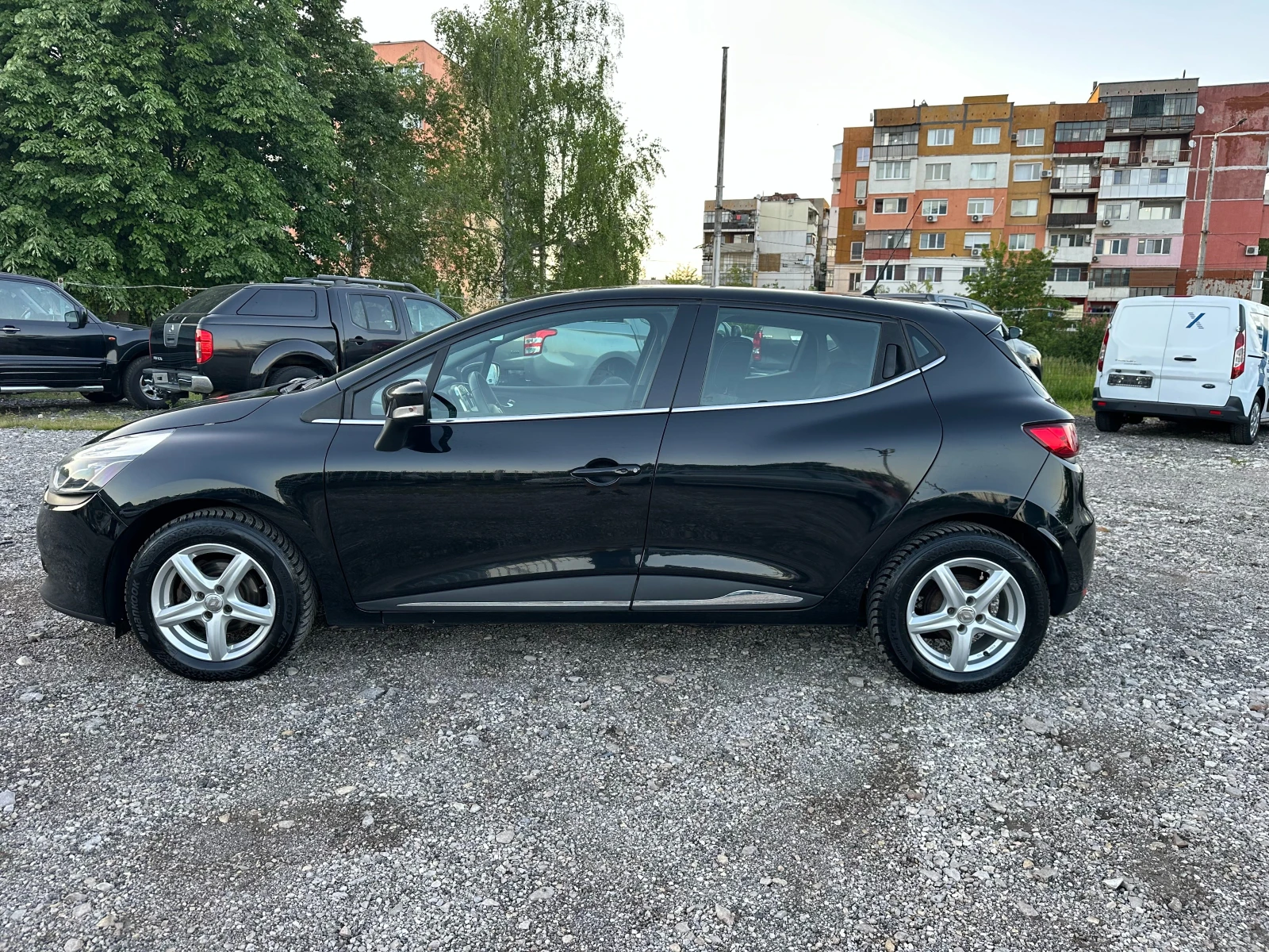 Renault Clio 1.5dci 90kc KLIMA NAVI - изображение 6