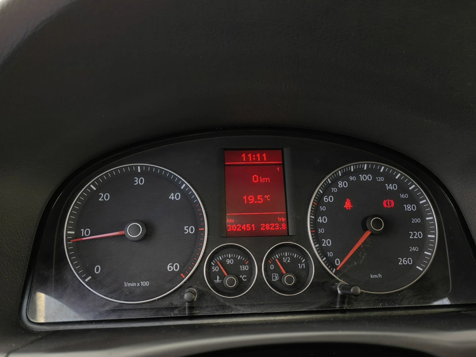 VW Touran 1.9tdi - изображение 5