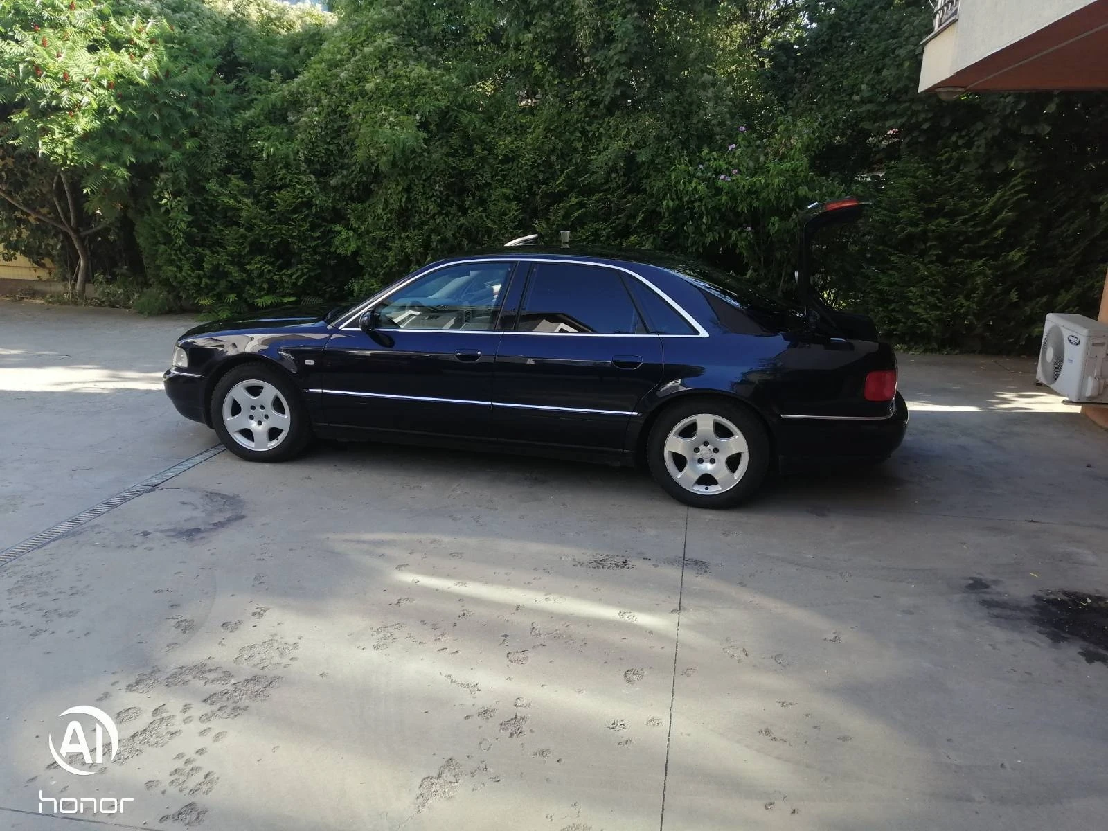 Audi A8 A8 - изображение 3