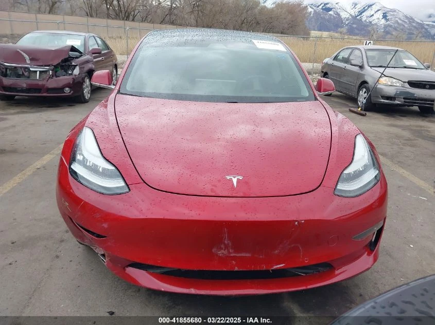 Tesla Model 3 U  U UX All Wheel Drive - изображение 4