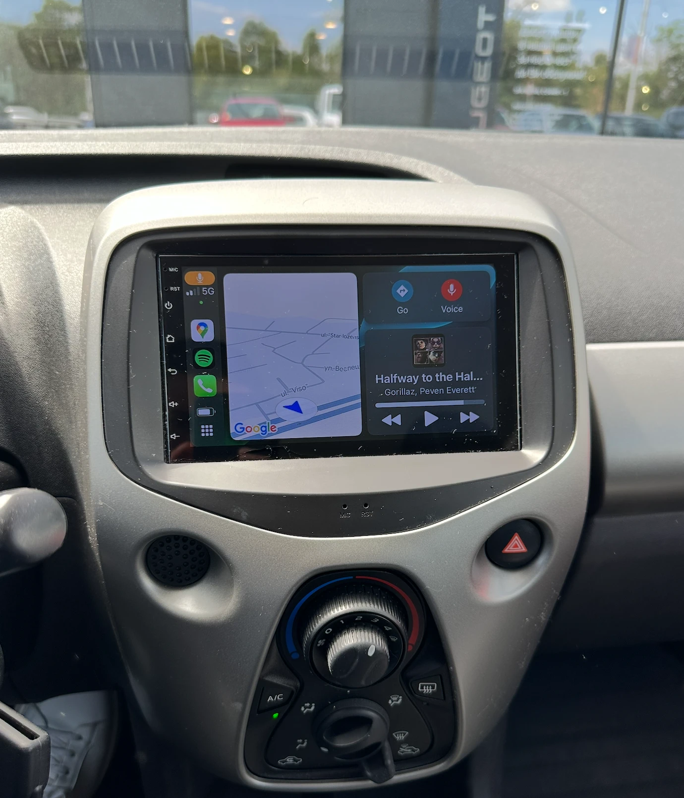 Peugeot 108 - 35 000 км - Автомат  - изображение 8