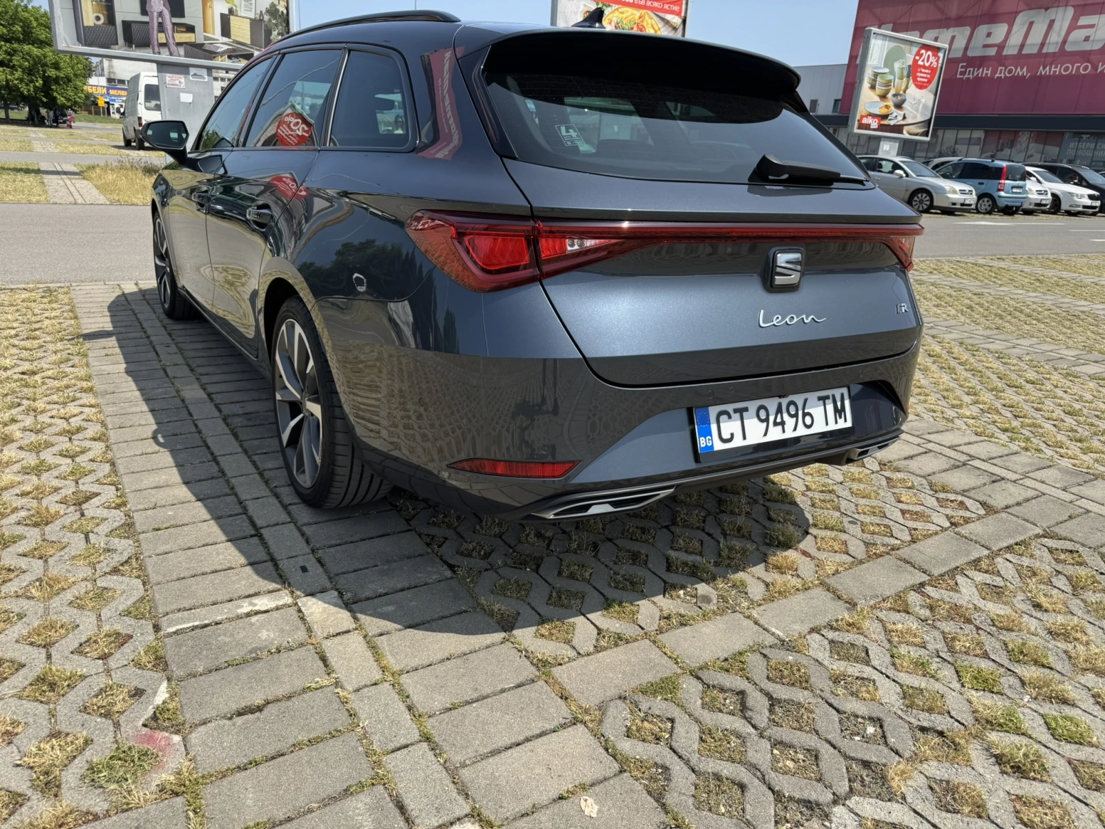 Seat Leon 1.5 eTSI 150кс FR - изображение 3