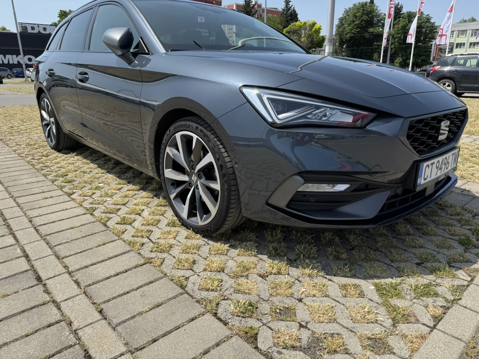 Seat Leon 1.5 eTSI 150кс FR - изображение 2