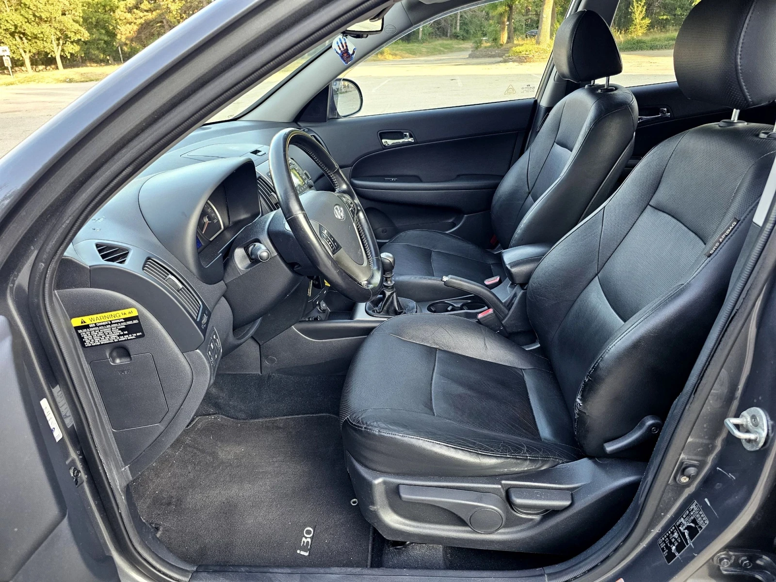 Hyundai I30 2.0 16v - 141к.с , Кожа, Навигация  - изображение 10