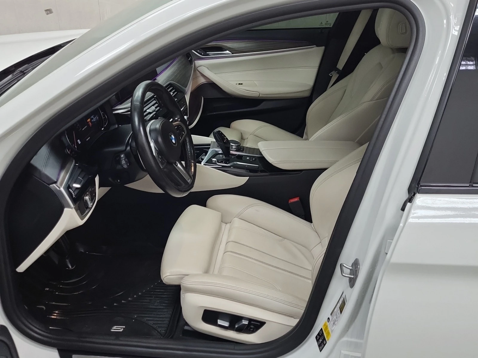 BMW 550 M550i xDrive* M-PACK* TOP*  - изображение 7