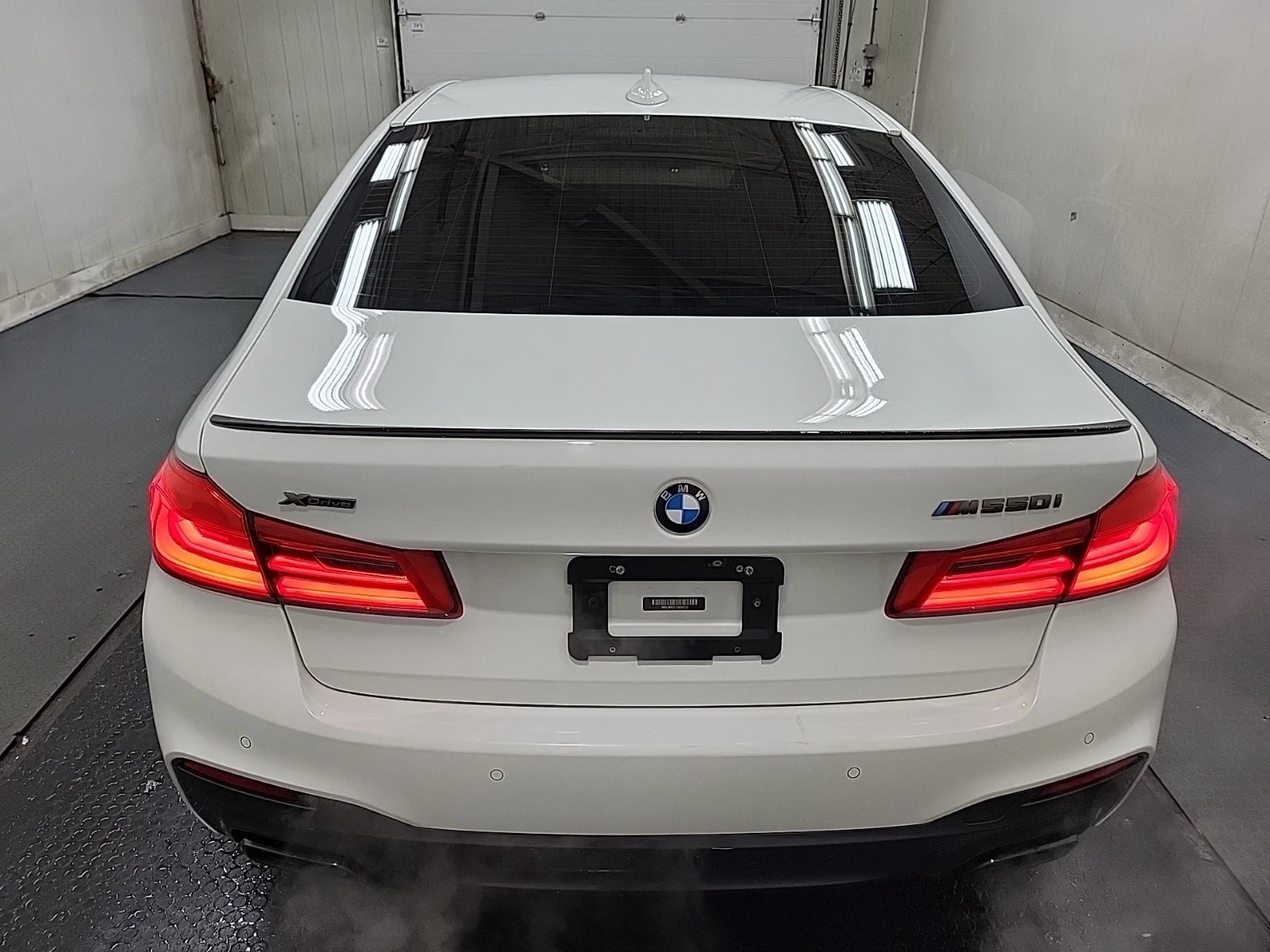 BMW 550 M550i xDrive* M-PACK* TOP*  - изображение 4