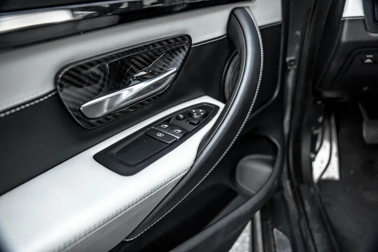 BMW M4 CARBON EDITION, HEAD UP, ALCANTARA, MANUAL* * *  - изображение 7