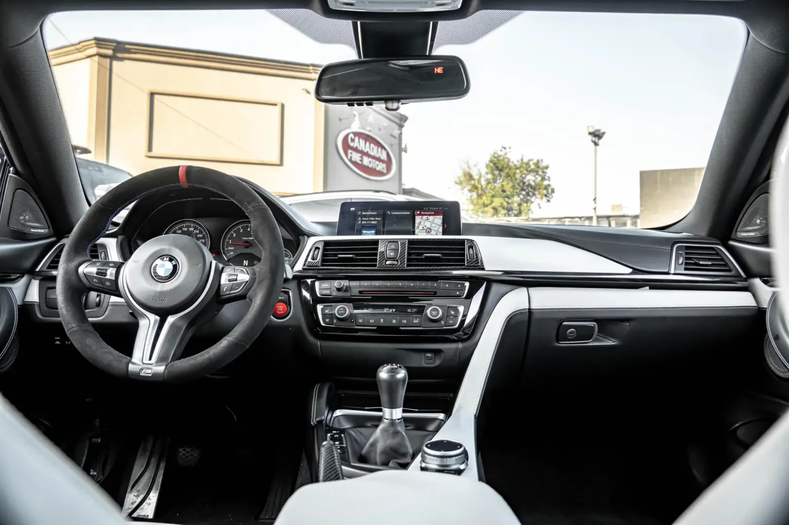 BMW M4 CARBON EDITION, HEAD UP, ALCANTARA, MANUAL* * *  - изображение 10