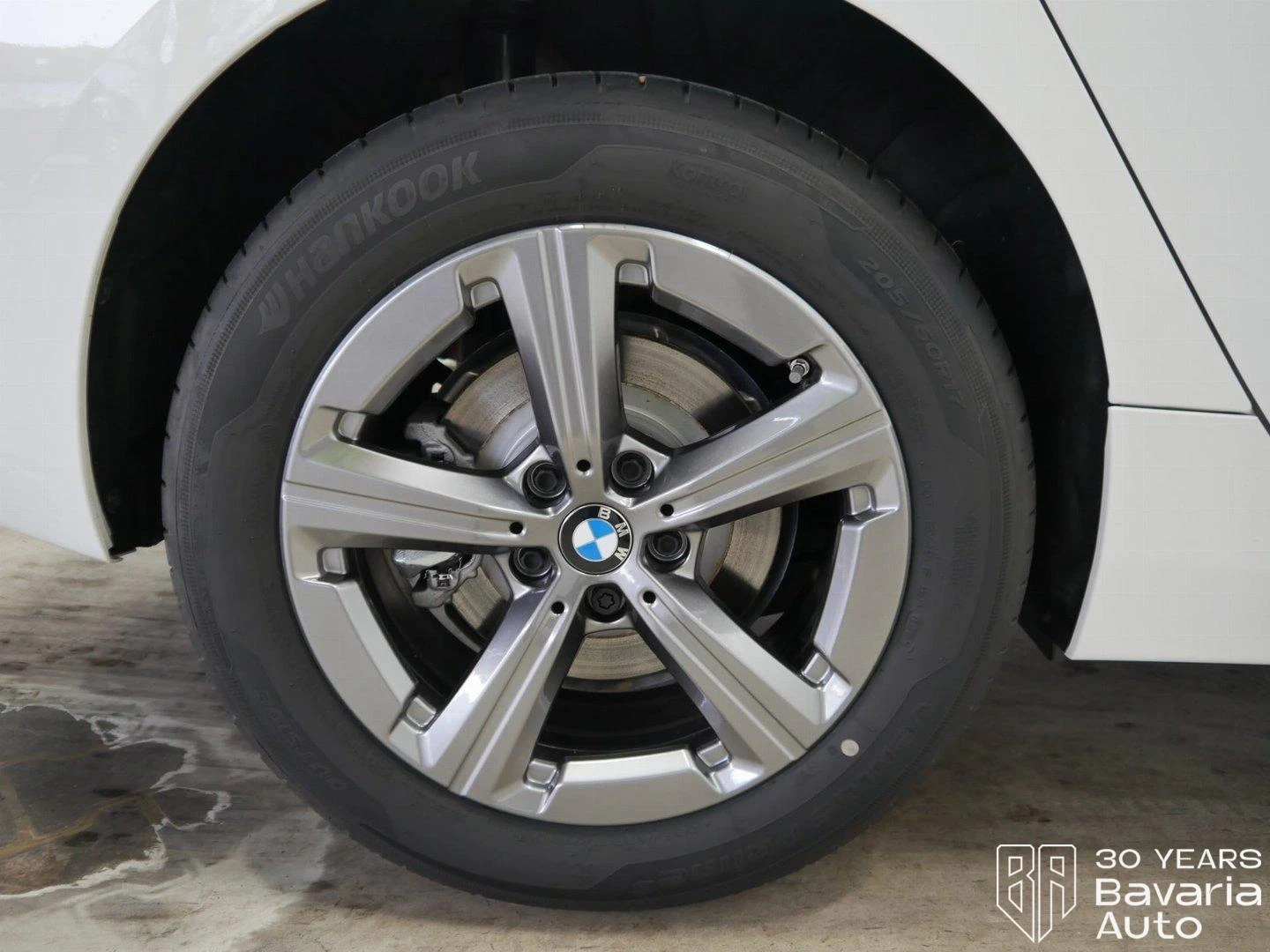 BMW 220 i Active Tourer Steptronic | Mobile.bg   12