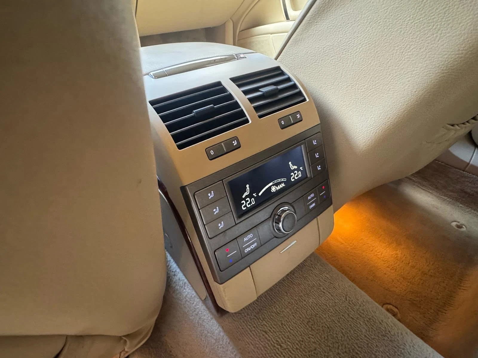 VW Phaeton Face Lift 3.0TDI - изображение 10