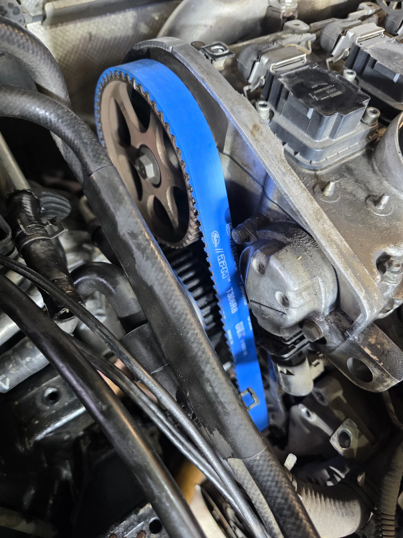 VW Golf 1.8T Топ състояние, снимка 7 - Автомобили и джипове - 53763857