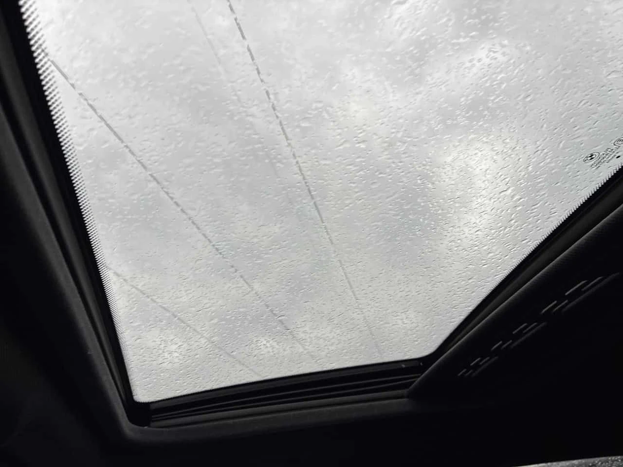 BMW 335 * 335i xDrive * 2 КЛЮЧА* PANO* ПОДГРЕВ* , снимка 17 - Автомобили и джипове - 54214336