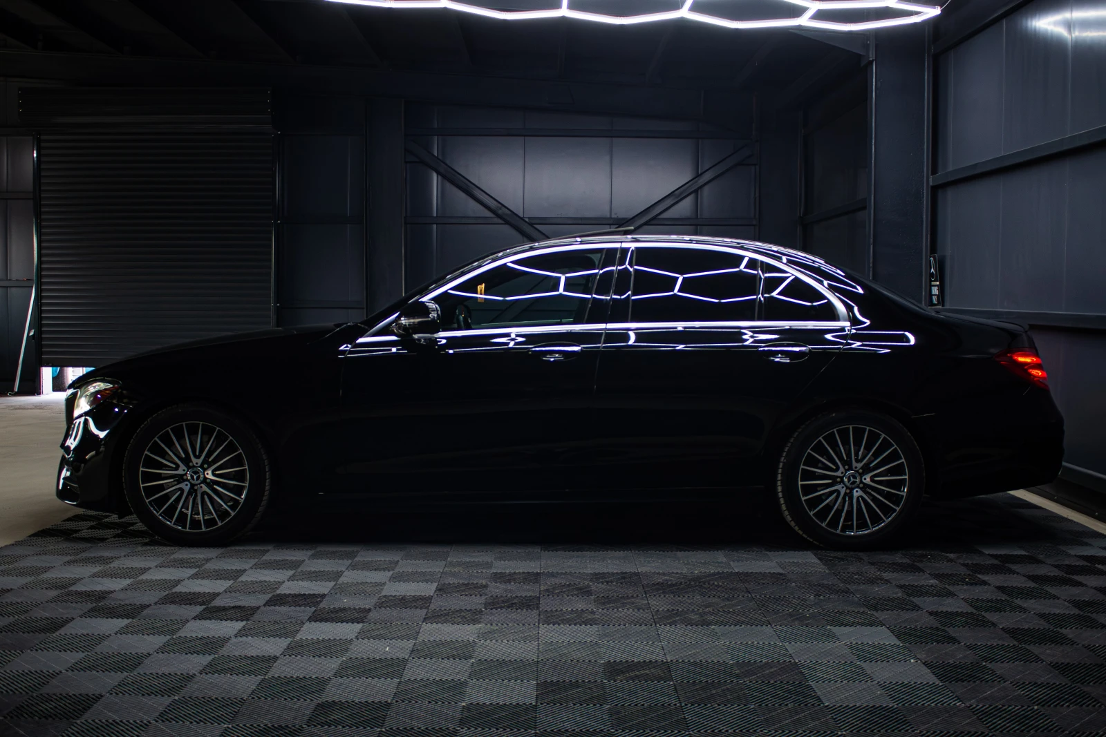 Mercedes-Benz E 300 * ������� � ����� *  | Mobile.bg � ����������� 3